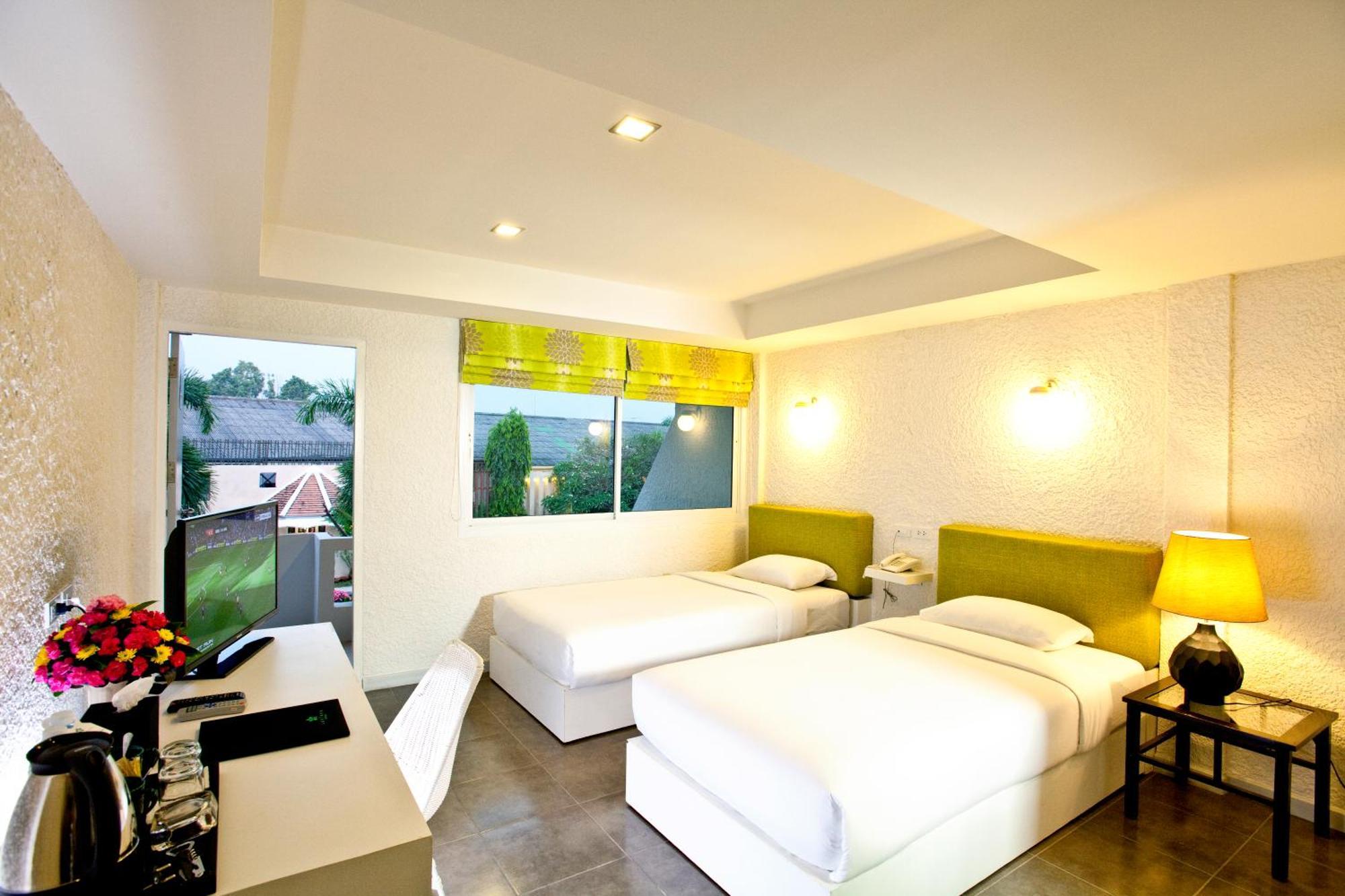 Lantana Pattaya - Sha Extra Plus Exterior photo