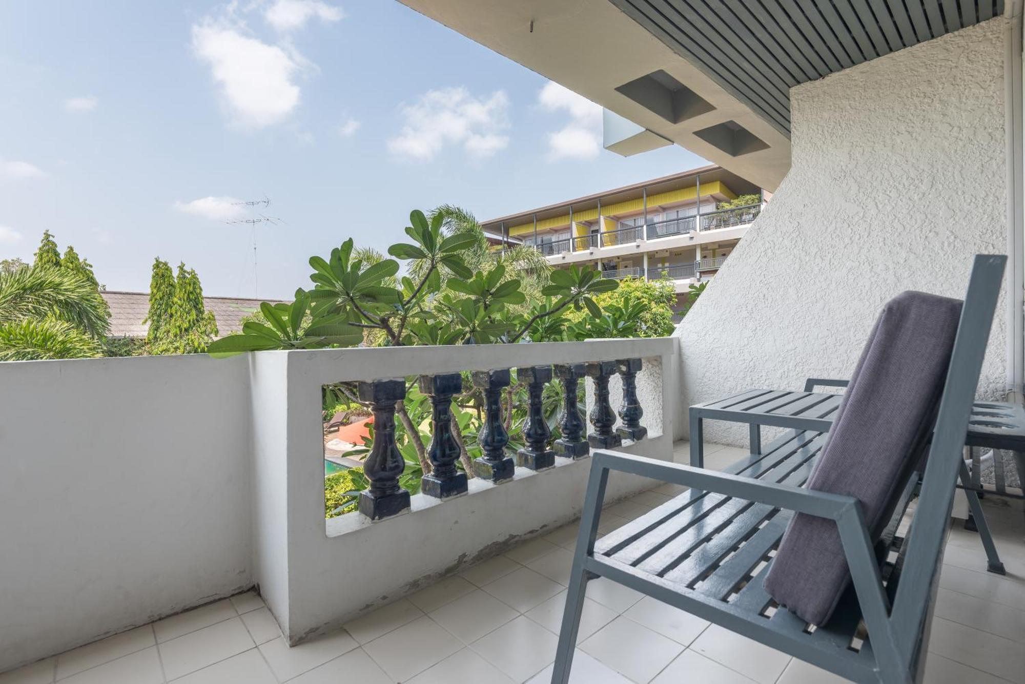 Lantana Pattaya - Sha Extra Plus Exterior photo